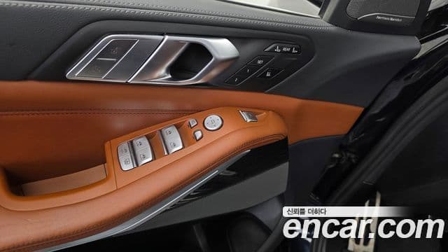 BMW X7 2020 — Photo 5/33