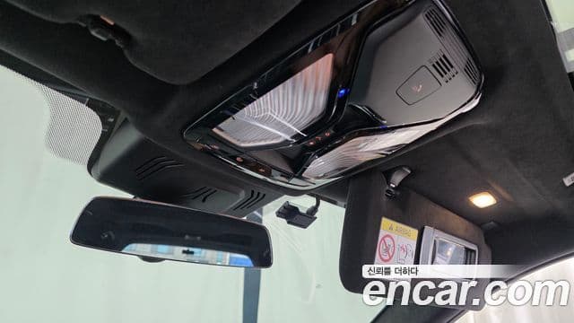 BMW X7 2020 — Photo 13/33