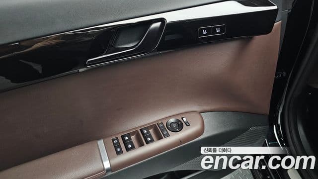Hyundai Grandeur 2023 — Şəkil 17/20