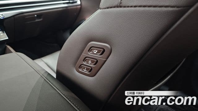 Hyundai Grandeur 2023 — Şəkil 18/20