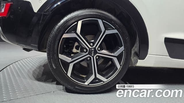 Kia Niro 2022 — Şəkil 5/20