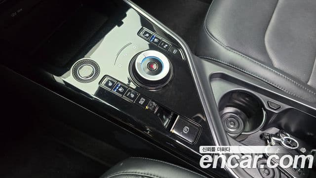 Kia Niro 2022 — Şəkil 9/20