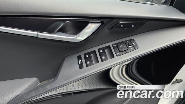 Kia Niro 2022 — Şəkil 19/20