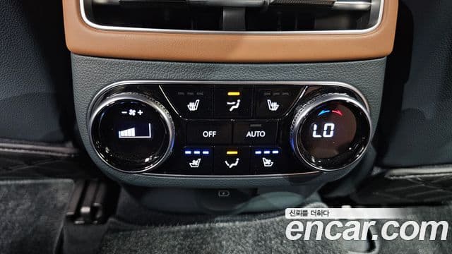 Genesis GV70 2024 — Şəkil 17/20