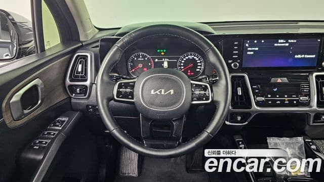 Kia Sorento 2022 — фото 13 из 20