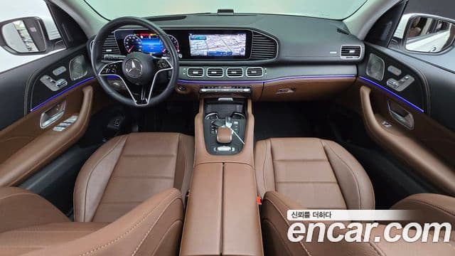 Mercedes-Benz GLE-Class 2025 — Photo 18/31