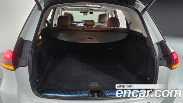 Mercedes-Benz GLE-Class 2025 — Photo 31/31