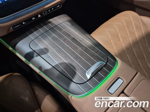Mercedes-Benz E-Class 2026 — Photo 3/20