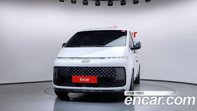 Hyundai Staria 2022 — фото 3 из 20