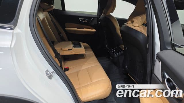 Volvo V60 Cross Country 2020 — ფოტო 11/20