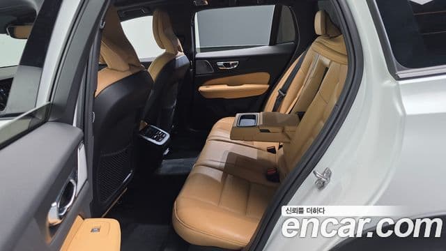 Volvo V60 Cross Country 2020 — ფოტო 12/20