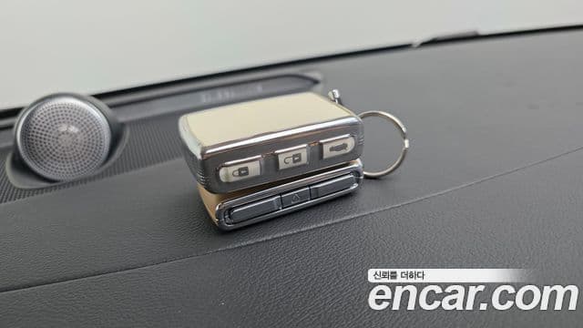 Volvo V60 Cross Country 2020 — фото 17 из 20