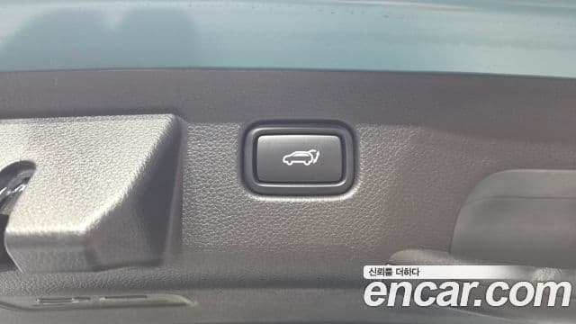 Kia Seltos 2025 — ფოტო 19/20