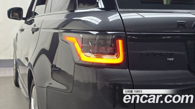 Land Rover Range Rover Sport 2021 — Şəkil 20/32