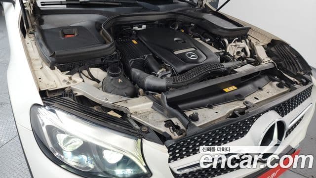 Mercedes-Benz GLC-Class 2019 — ფოტო 6/20