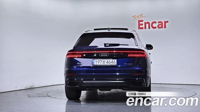 Audi Q7 2022 — фото 4 из 20