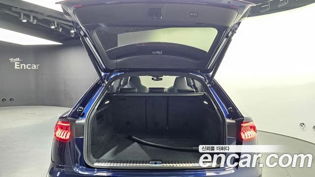 Audi Q7 2022 — ფოტო 20/20