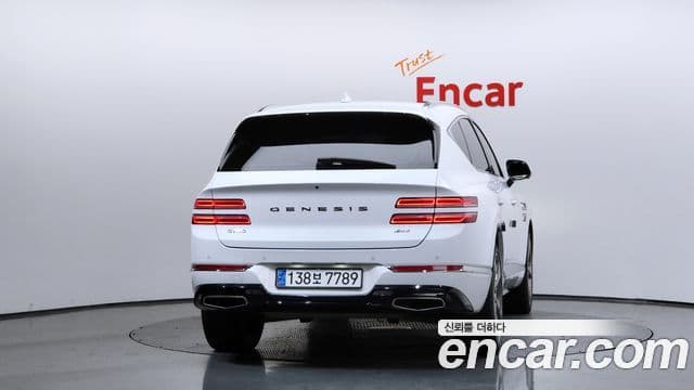 Genesis GV80 2020 — ფოტო 4/20
