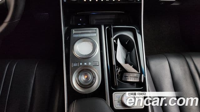Genesis GV80 2020 — ფოტო 9/20