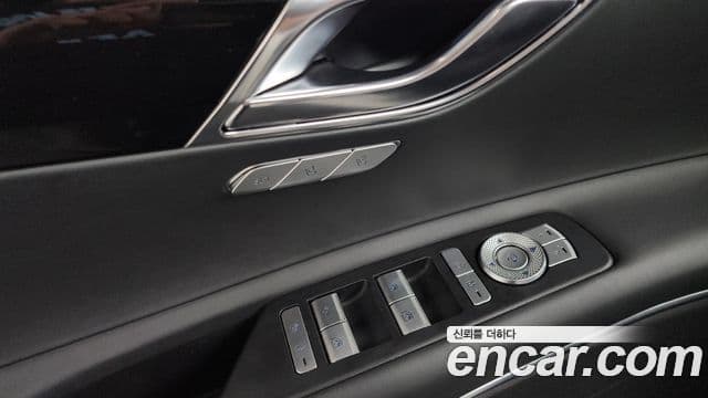 Genesis GV80 2020 — ფოტო 20/20