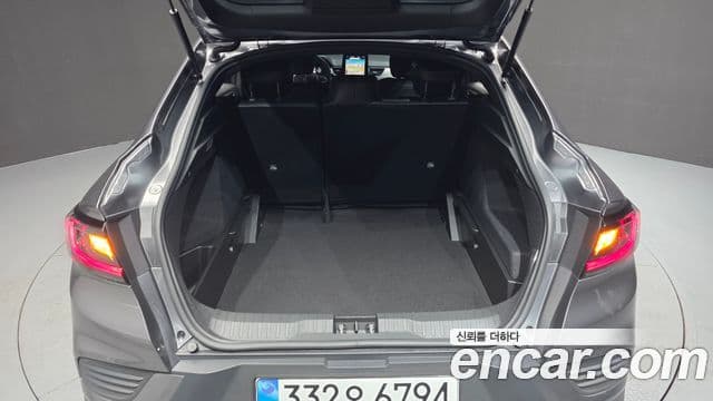 Renault Samsung Arkana 2025 — Фото 17/20