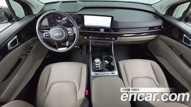 Kia Carnival 2024 — Şəkil 7/20