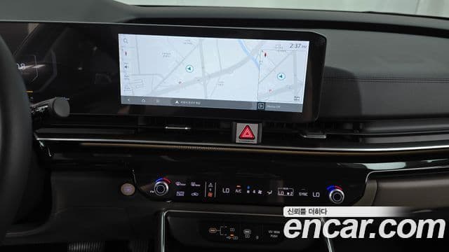 Kia Carnival 2024 — Şəkil 13/20