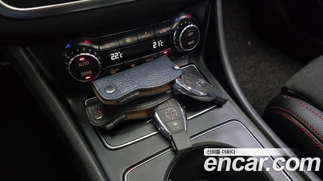 Mercedes-Benz CLA-Class 2018 — Şəkil 16/20