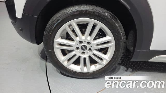 Mini Cooper Countryman 2020 — Şəkil 5/20