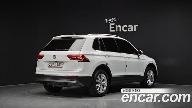 Volkswagen Tiguan 2018 — Şəkil 2/20