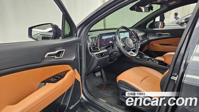 Kia Sportage 2022 — Фото 10/20