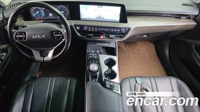 Kia K8 2021 — Şəkil 10/20