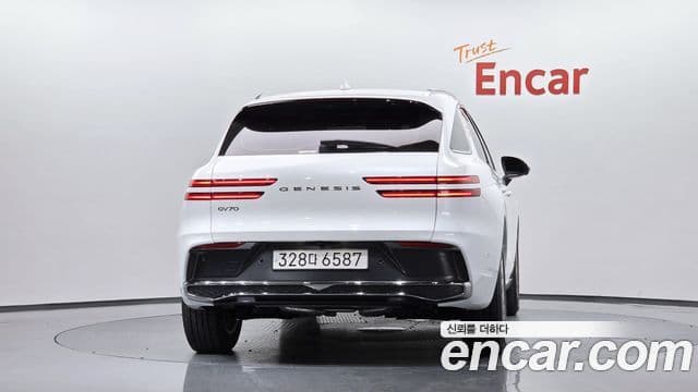 Genesis GV70 2024 — ფოტო 4/20