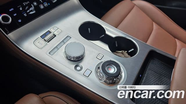 Genesis GV70 2024 — ფოტო 9/20