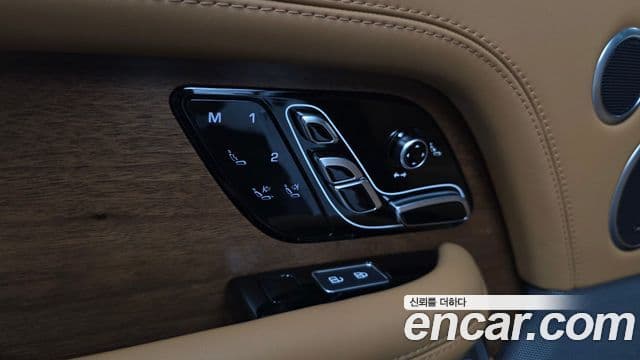 Land Rover Range Rover 2021 — Şəkil 16/20