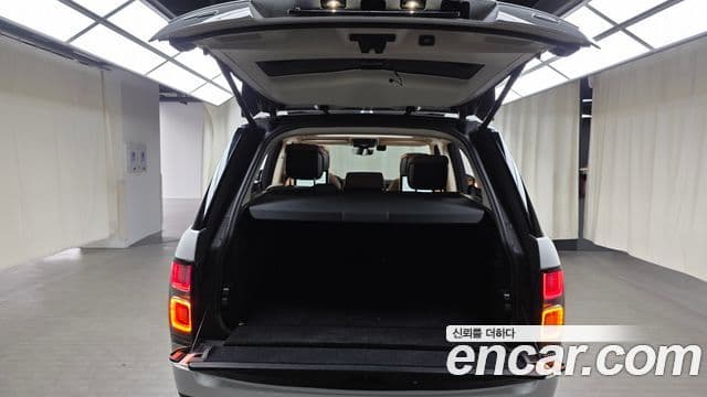Land Rover Range Rover 2021 — Şəkil 18/20