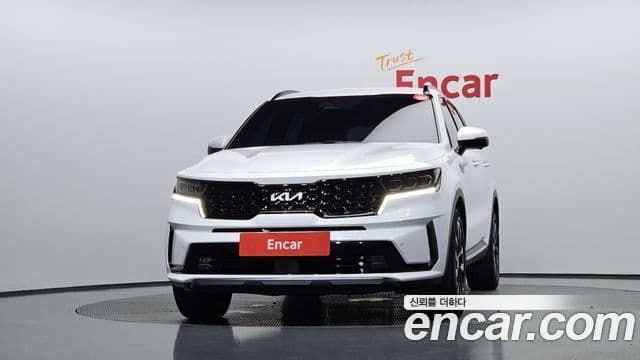 Kia Sorento 2023 — ფოტო 3/20