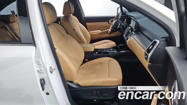 Kia Sorento 2023 — ფოტო 38/40