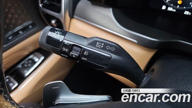 Kia Sorento 2023 — ფოტო 35/40