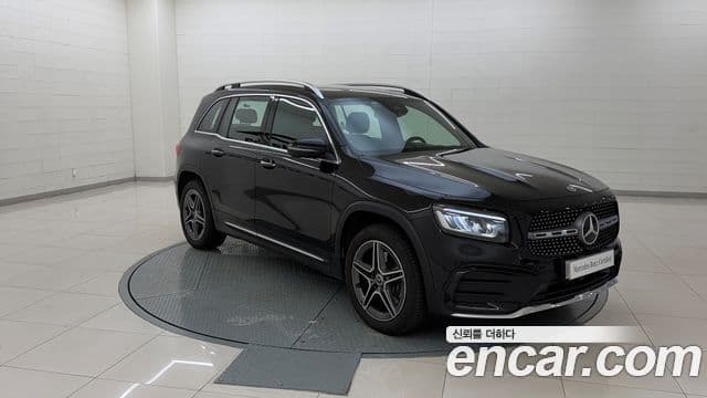 Mercedes-Benz GLB-Class 2025 — фото 5 из 20