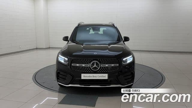 Mercedes-Benz GLB-Class 2025 — ფოტო 6/20
