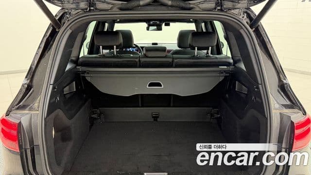 Mercedes-Benz GLB-Class 2025 — ფოტო 11/20