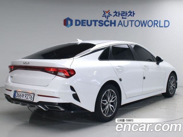 Kia K5 2022 — ფოტო 2/20