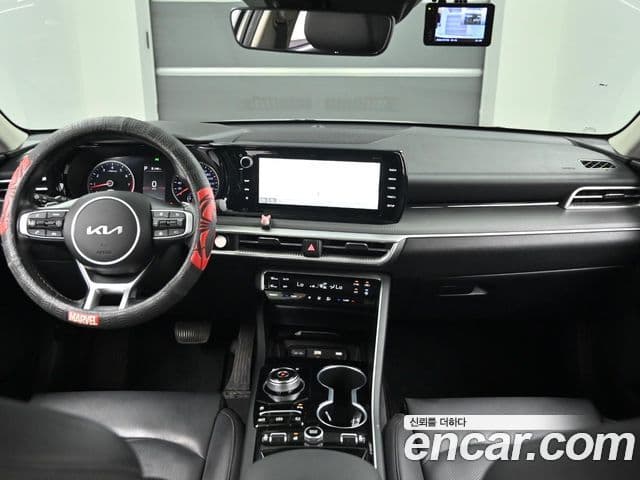 Kia K5 2022 — ფოტო 7/20