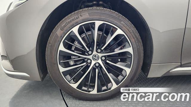 Lexus LS500h 2023 — Şəkil 5/20
