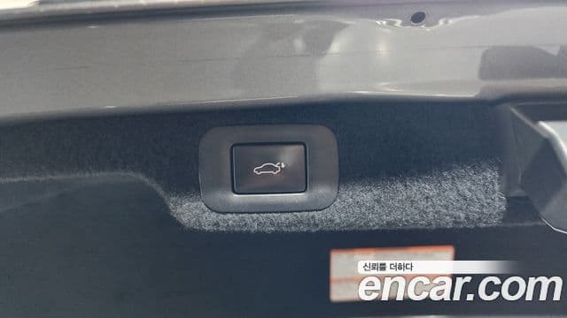 Lexus LS500h 2023 — Şəkil 18/20