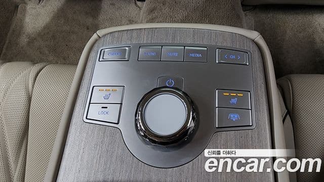 Genesis Electrified G80 2024 — ფოტო 15/20