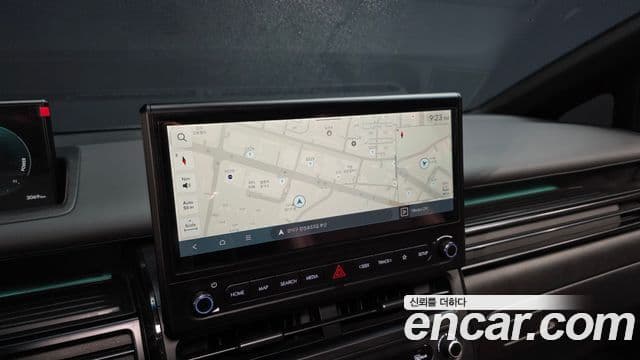 Hyundai Staria 2026 — Şəkil 15/20