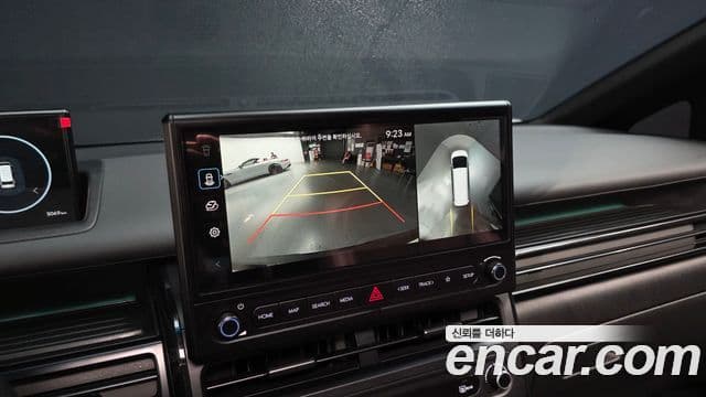 Hyundai Staria 2026 — Şəkil 16/20