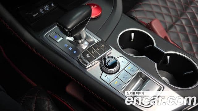 Genesis G70 2019 — фото 9 из 20